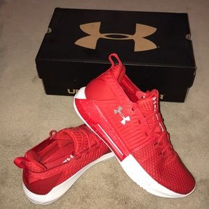 Men’s size 12 Under Armour Drive 4 Lows